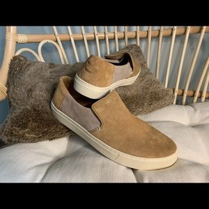 Toms - slip on shoe tan and taupe suede